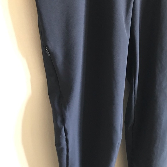 Gymshark Venture Jogger Cargo Pant Velcro Black Size Small RARE - Picture 8 of 12